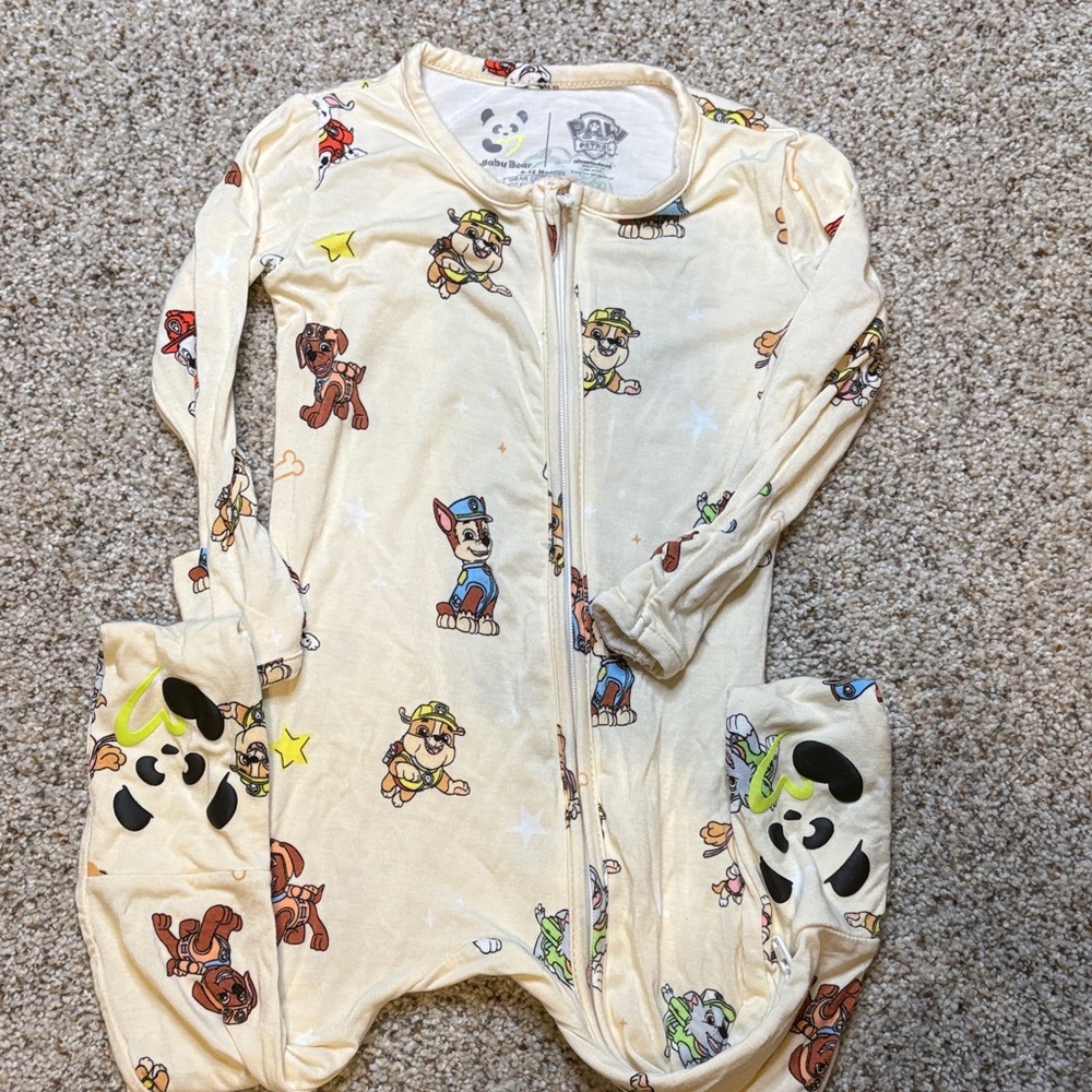 Paw Patrol Zippy sz 9-12 months